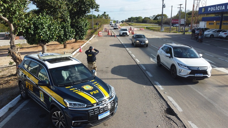 Reforço das ações de fiscalização contribuiu para a redução da letalidade no trânsito e para o aumento da segurança dos usuários. Foto: NUCOM-RN
